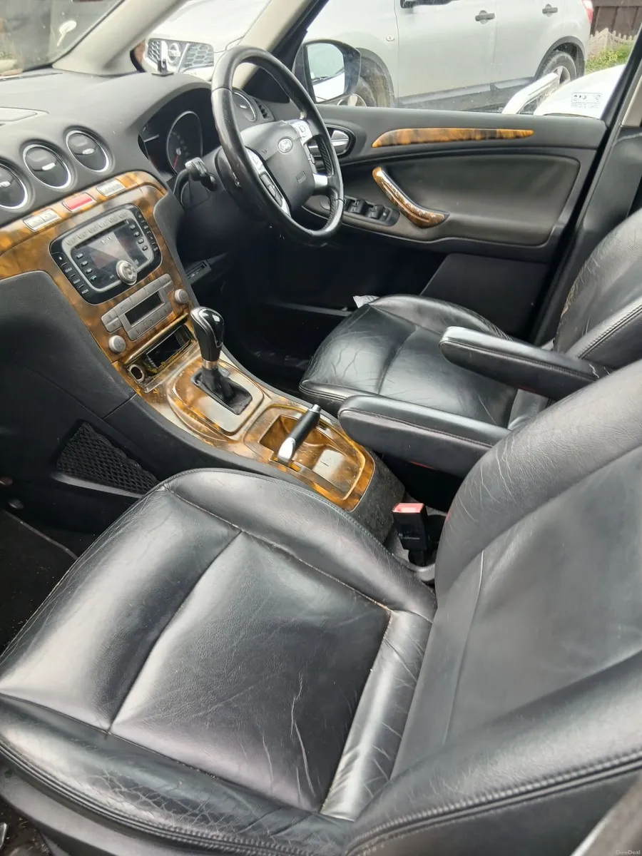 Ford Galaxy 2008 - Image 2