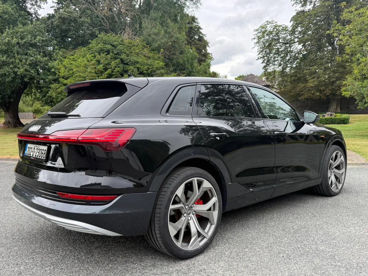 2020 Audi e-tron 50 quattro Advance - Image 4