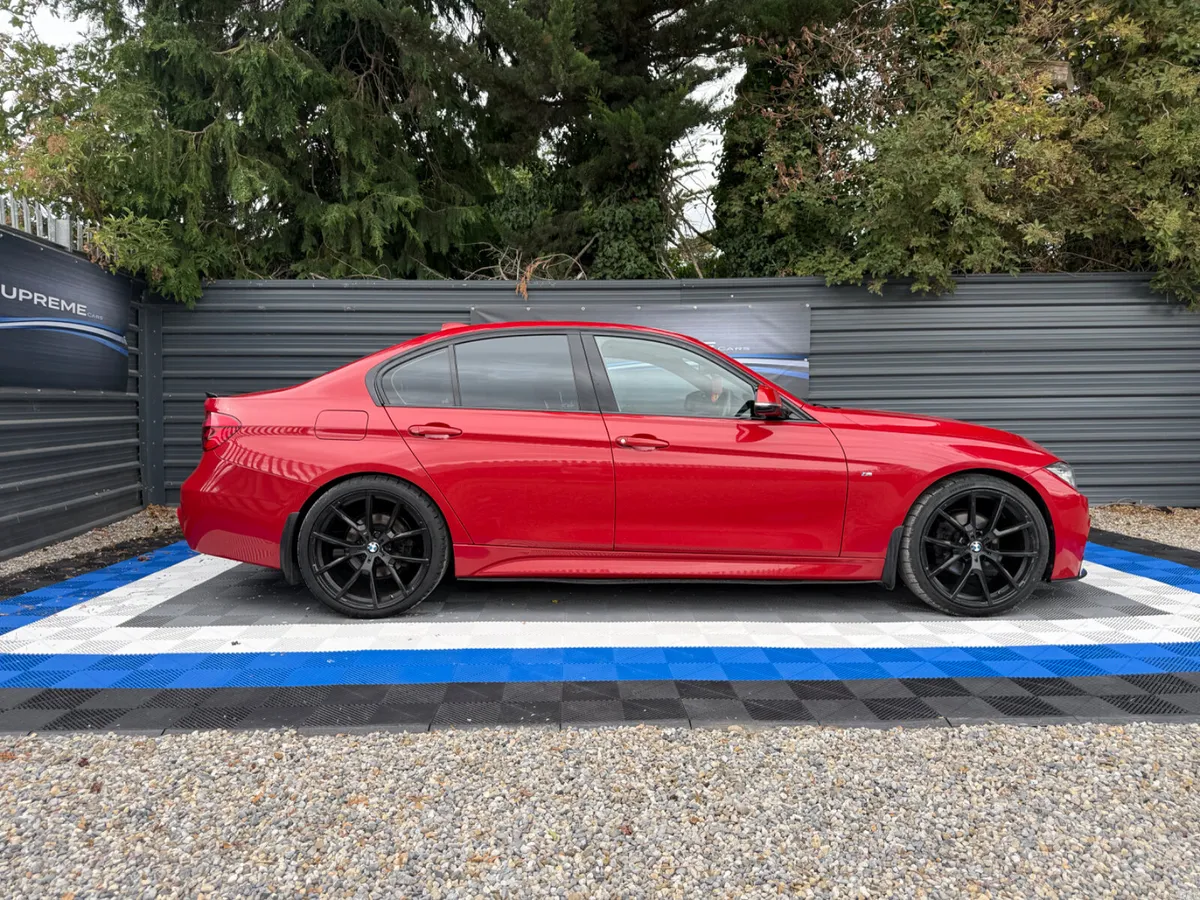 BMW 3-Series 2017 M Sport - Image 6