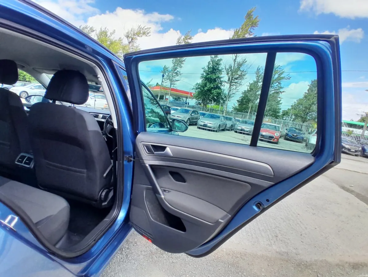 Volkswagen Golf Estate 1.2L Petrol Automatic - Low - Image 6