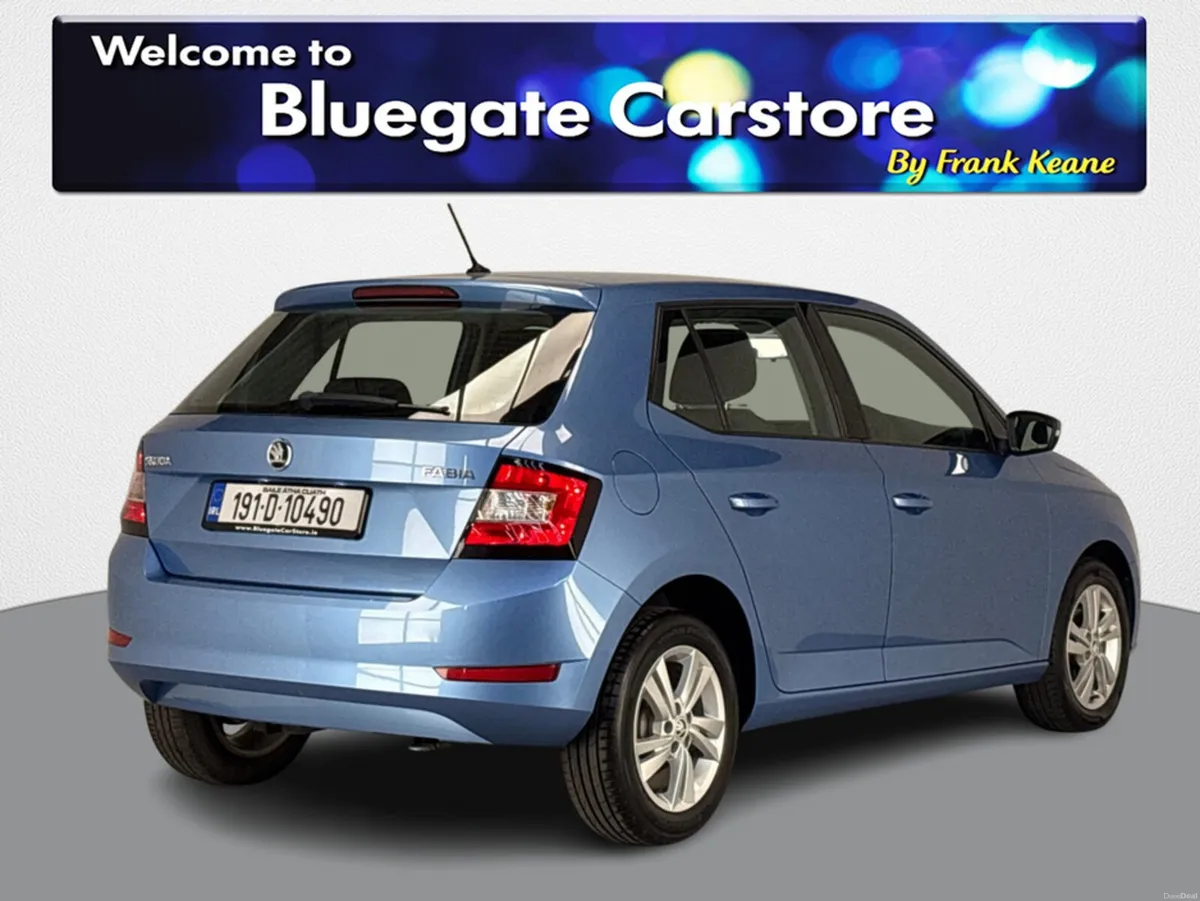 Skoda Fabia AMBITION 1.0 MPI 75HP 4DR **FULL BLACK - Image 4