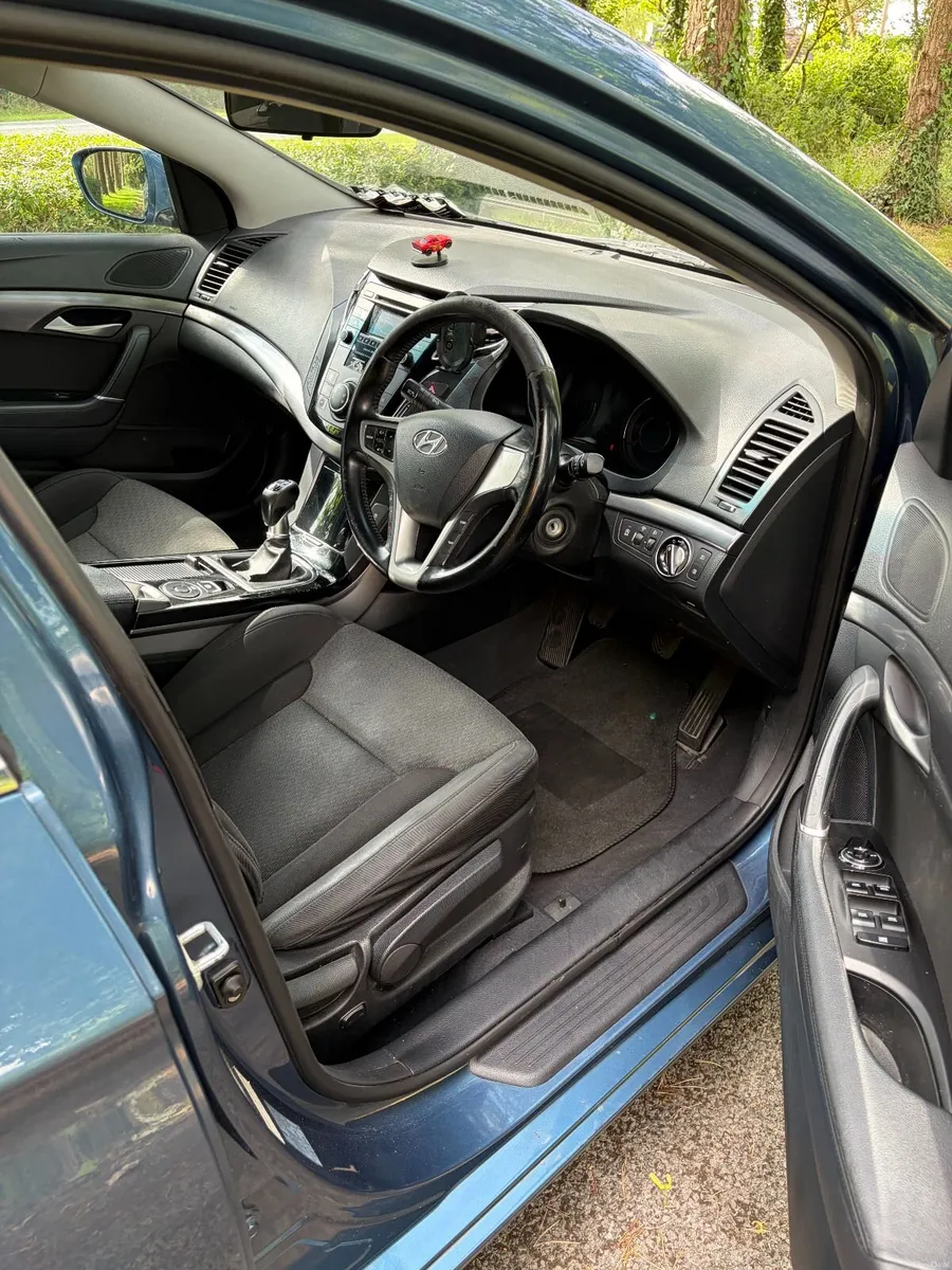 Hyundai i40 2013 - Image 4