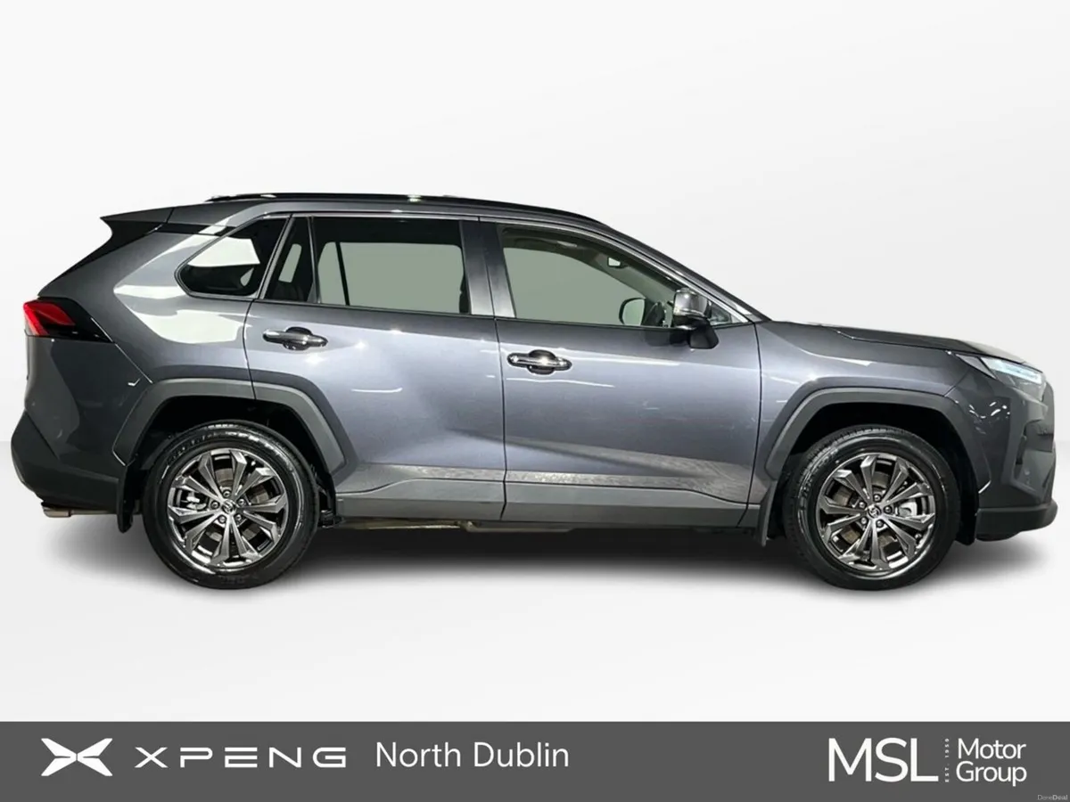 Toyota RAV4 Platinum 2.5 Hybrid - Reversing Camera - Image 5