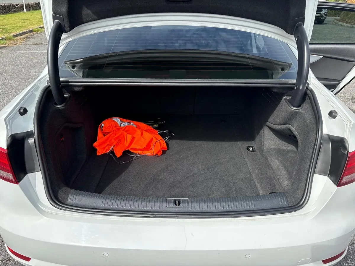 Audi A4 2.0 TDI SE Ultra 148BHP - Image 6