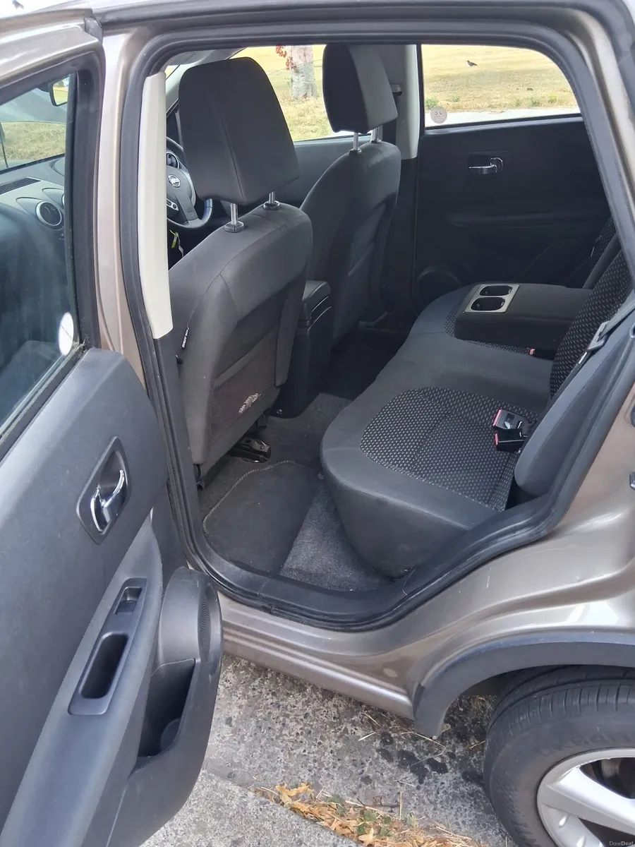 Nissan Qashqai 2010 - Image 5