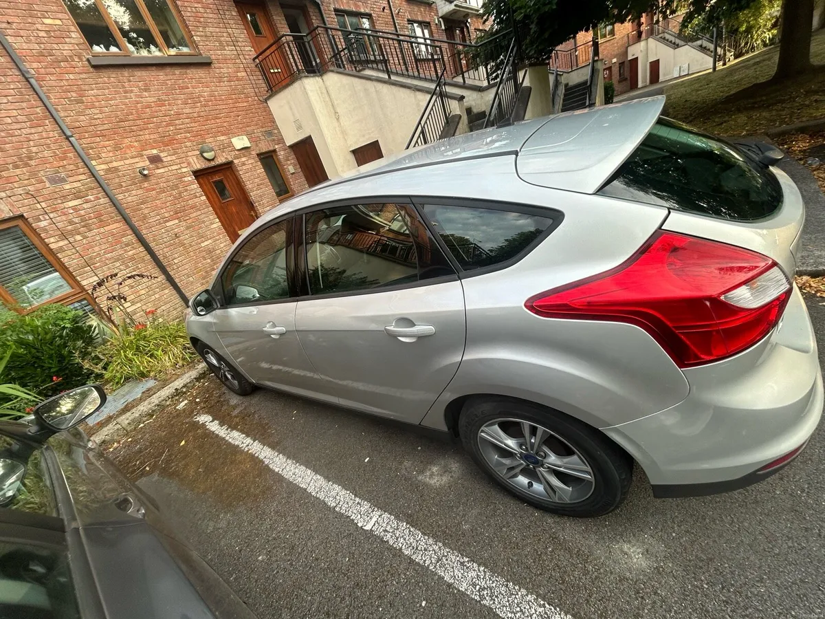 142 Ford focus, 1.6L diesel, NCT 03/27 - Image 4