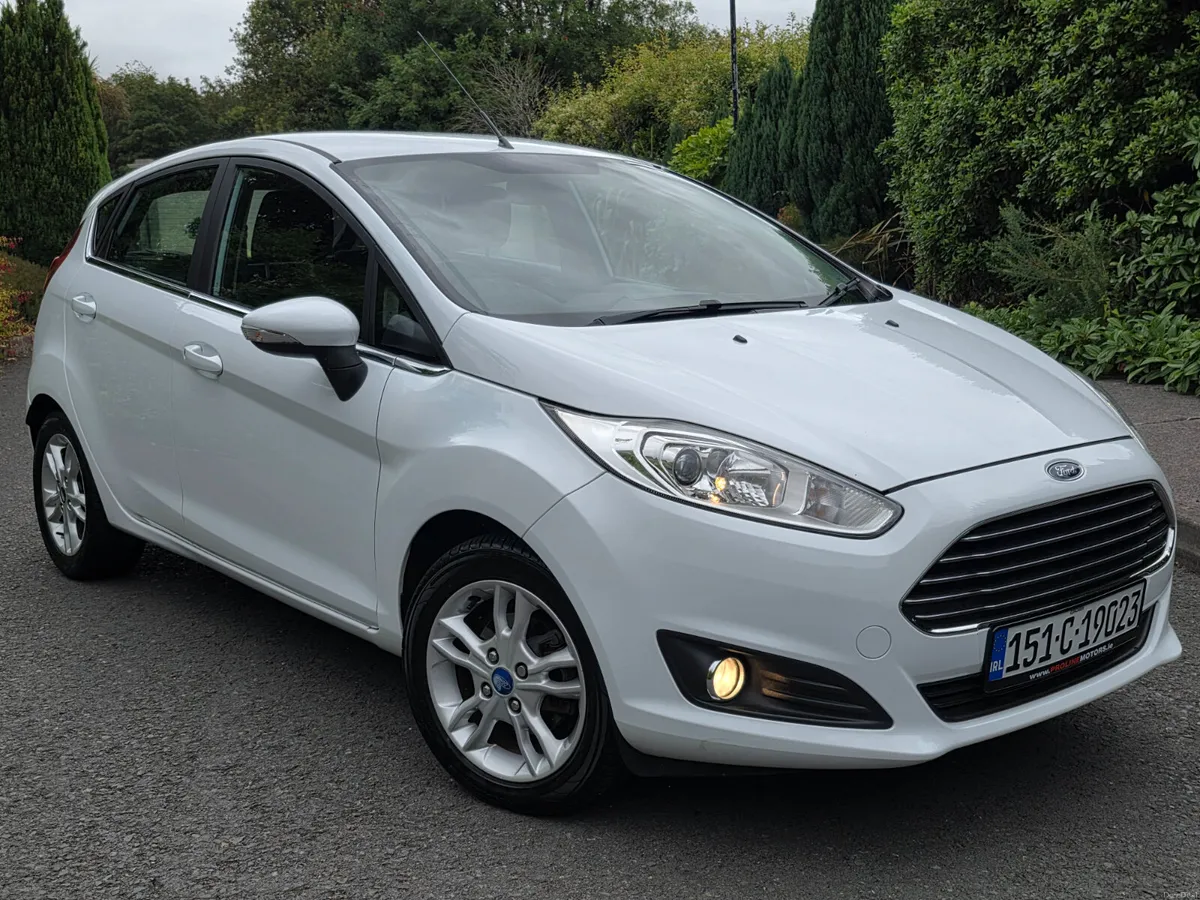 2015 FORD FIESTA 1.25 ZETEC MANUAL PETROL LIKE NEW - Image 1