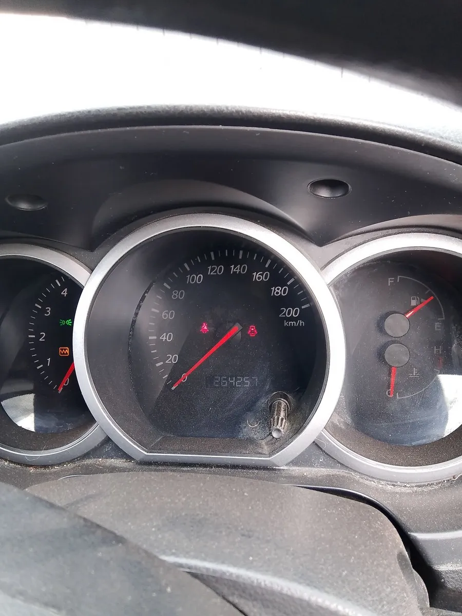 Suzuki Grand Vitara 2008 - Image 2