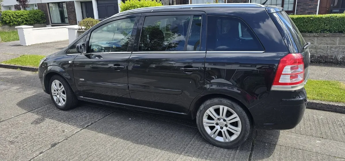 Vauxhall Zafira 2013 - Image 2