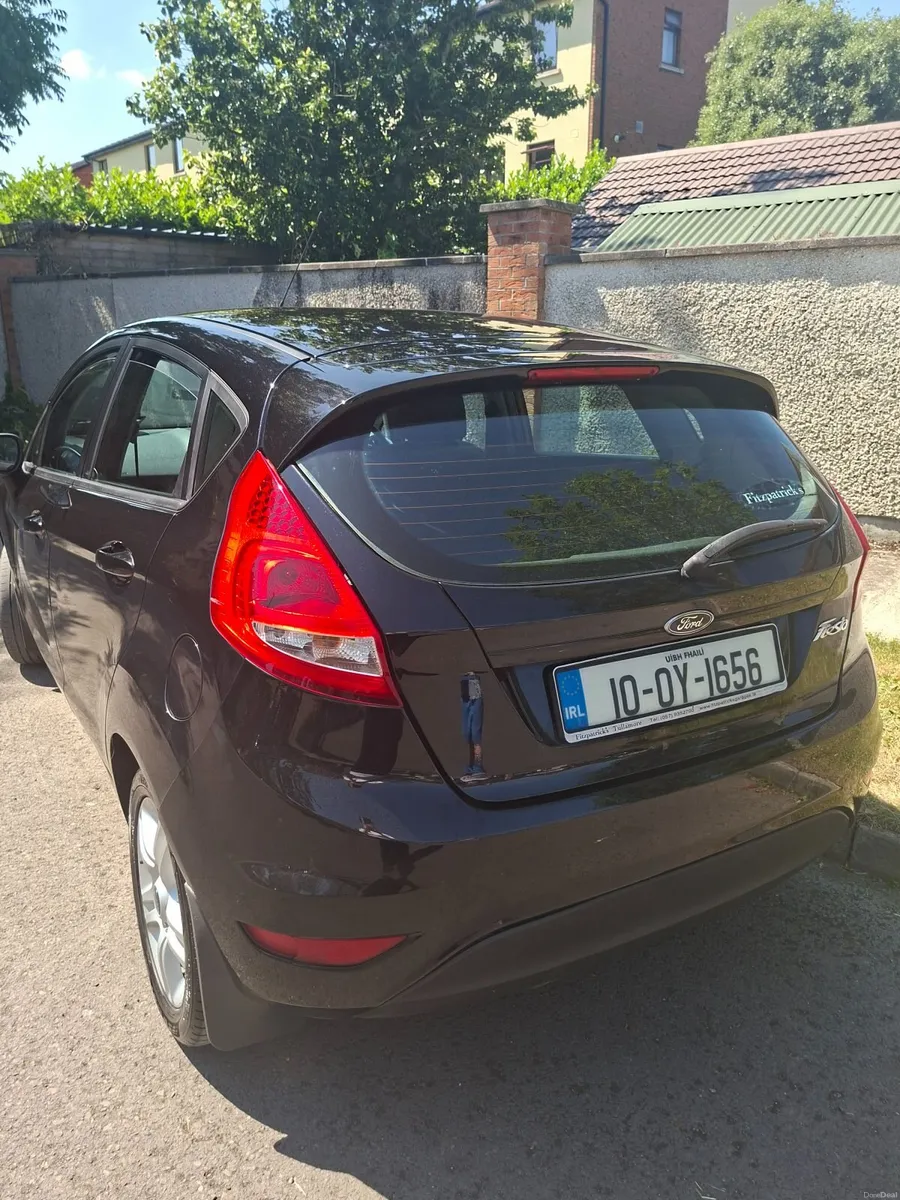 Ford Fiesta 2010 - Image 6