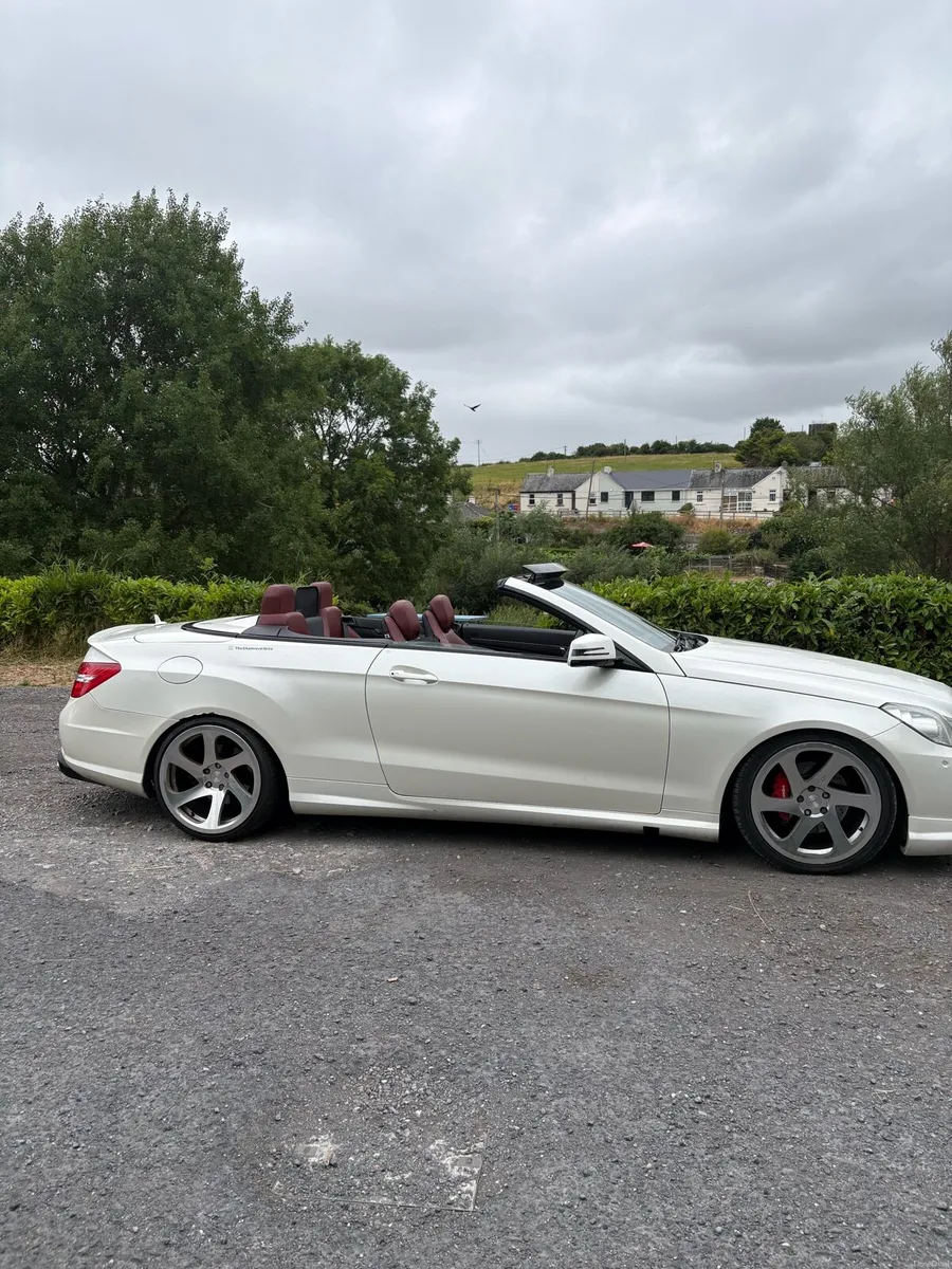 Mercedes-Benz E-class 2011 convertible automatic - Image 5