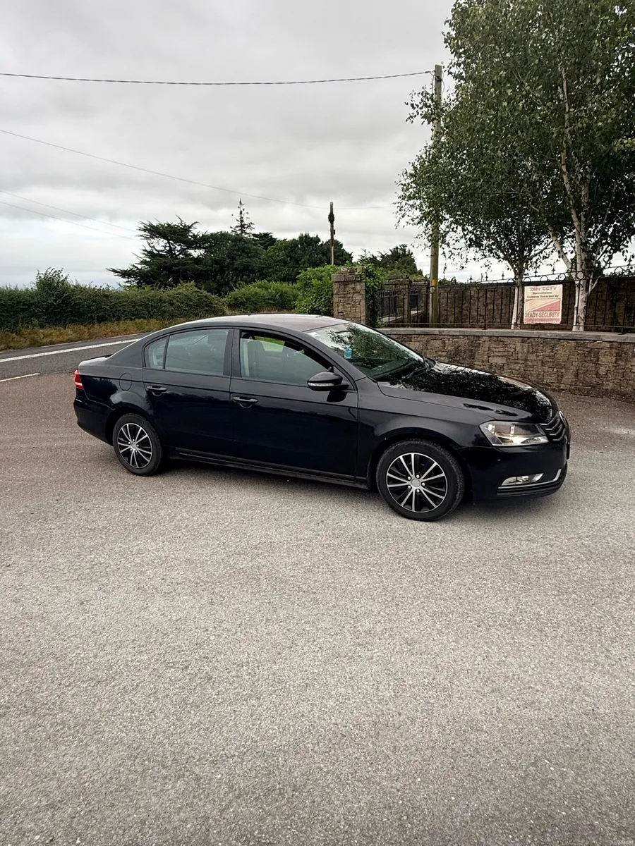 VW PASSAT 2L diesel - Image 2