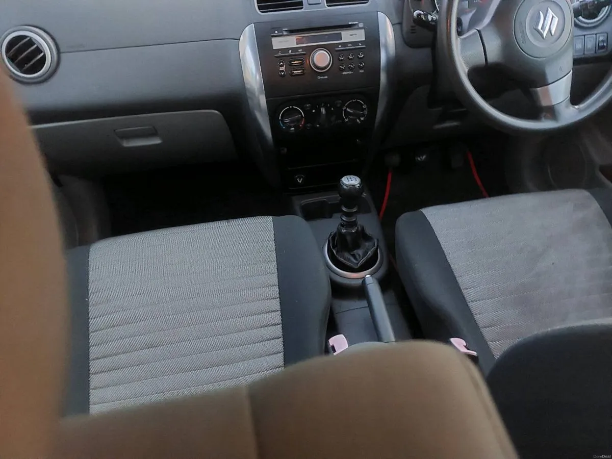 2010 suzuki sx4 1.6 diesel nct 2/27 tax 7/27 - Image 4