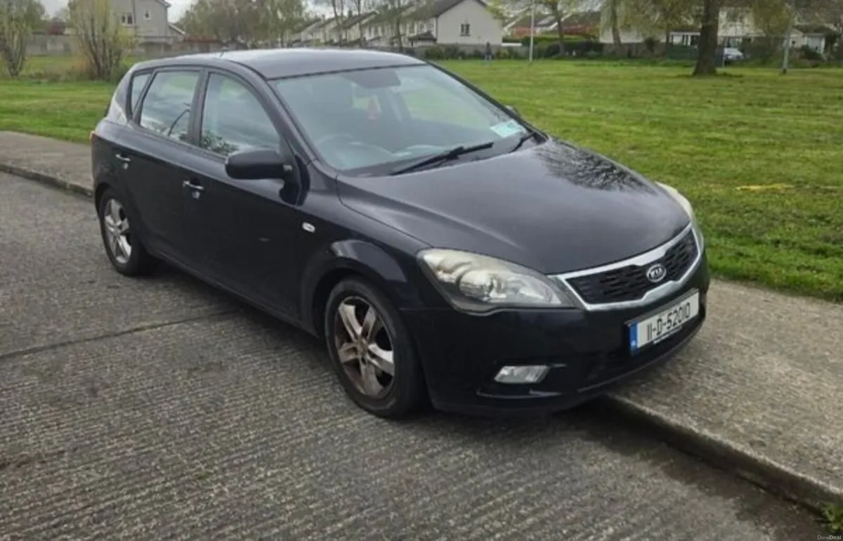 Car - Image 1