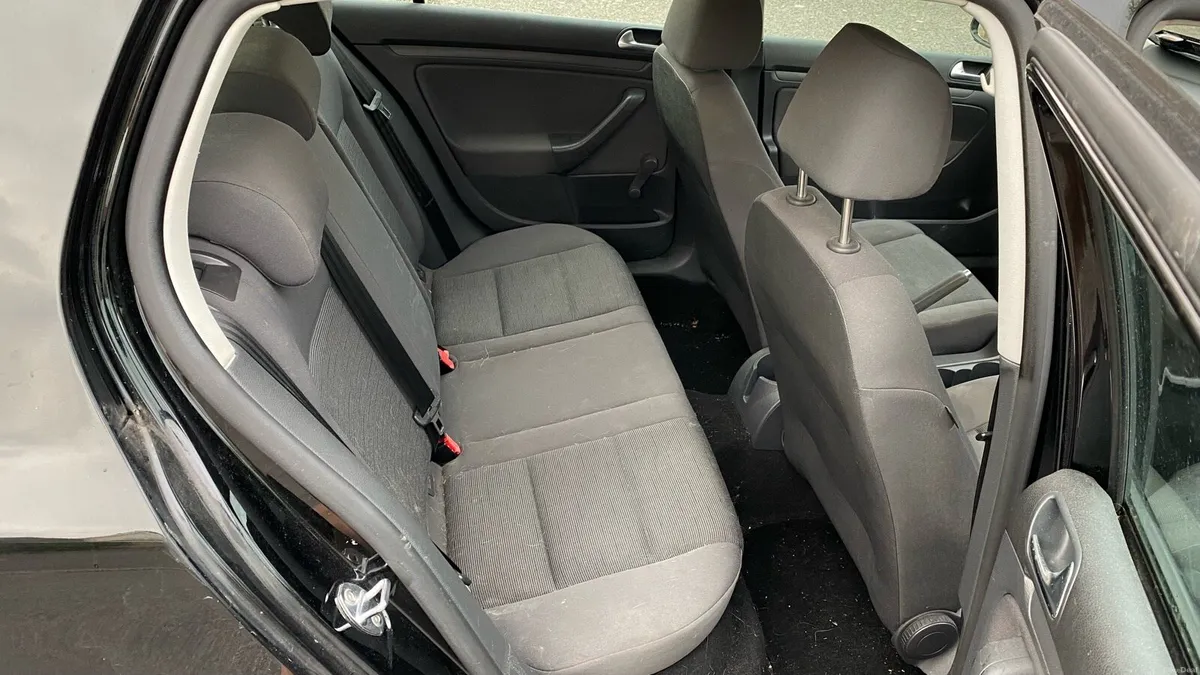 2006 Golf 1.4L - Image 5