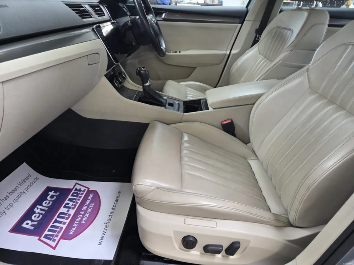 Skoda Superb STYLE 2.0 TDI 122BHP DSG 4DR AUTO - Image 6