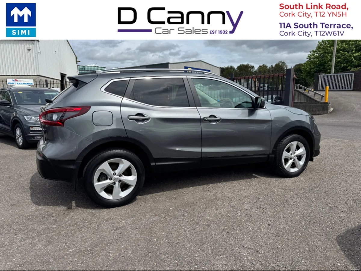 Nissan Qashqai 1.2 SV SS 18 4DR - Image 6