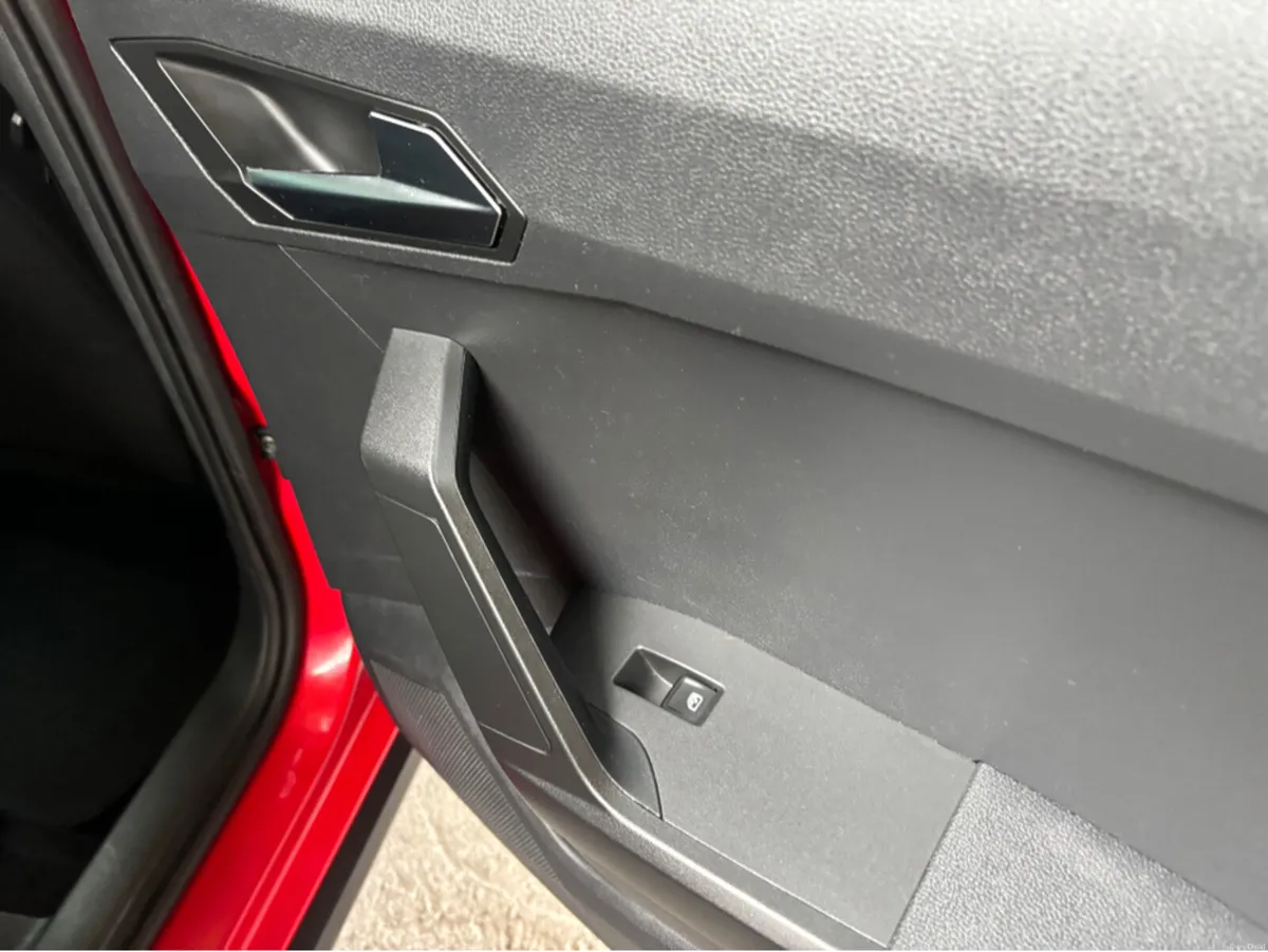 SEAT Arona PA 1.0 TSI 110HP SE+ 5DR - Image 4