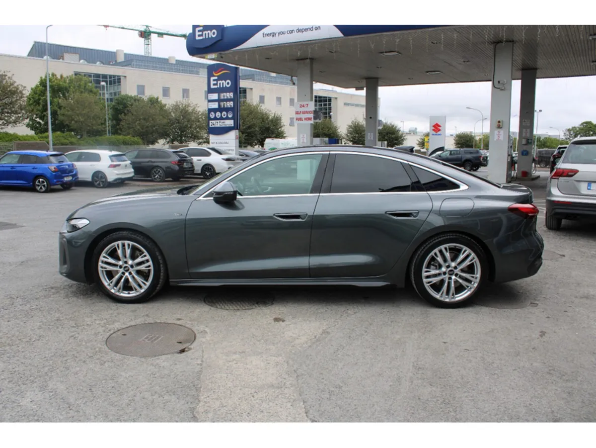 Audi A5 S LINE E-HYBRID QUATTRO - Image 6
