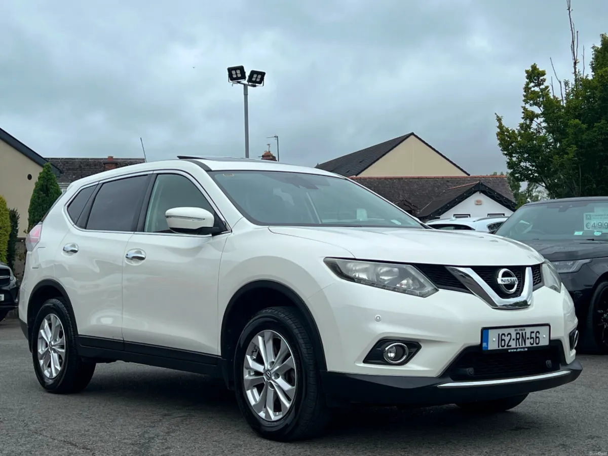Nissan X-Trail 1.6D SV 7 SEAT E6 5DR *GLASS ROOF* - Image 3