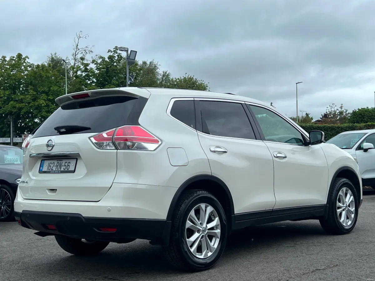Nissan X-Trail 1.6D SV 7 SEAT E6 5DR *GLASS ROOF* - Image 5