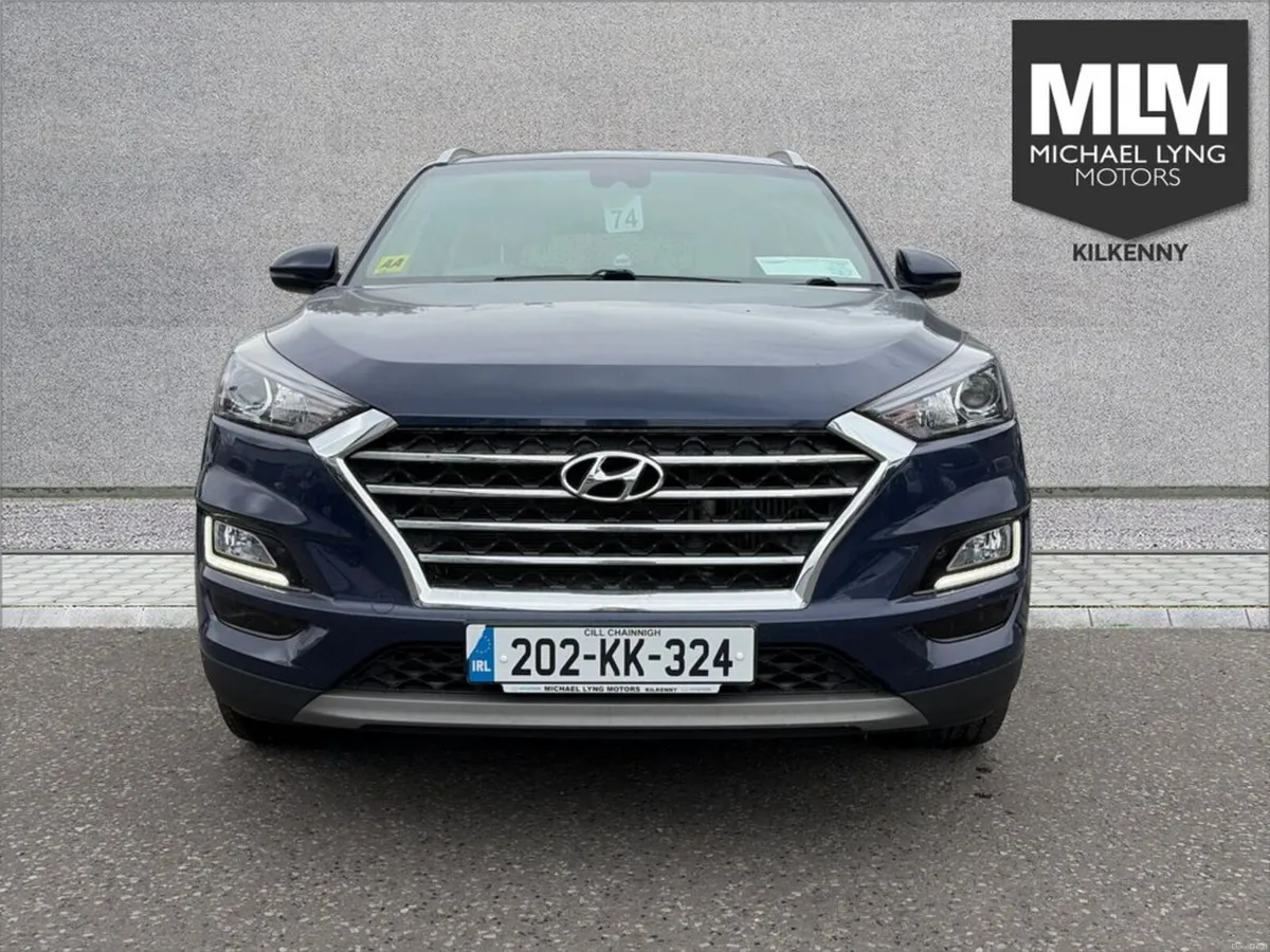 Hyundai Tucson ix35 Executive Plus 5DR - Image 2