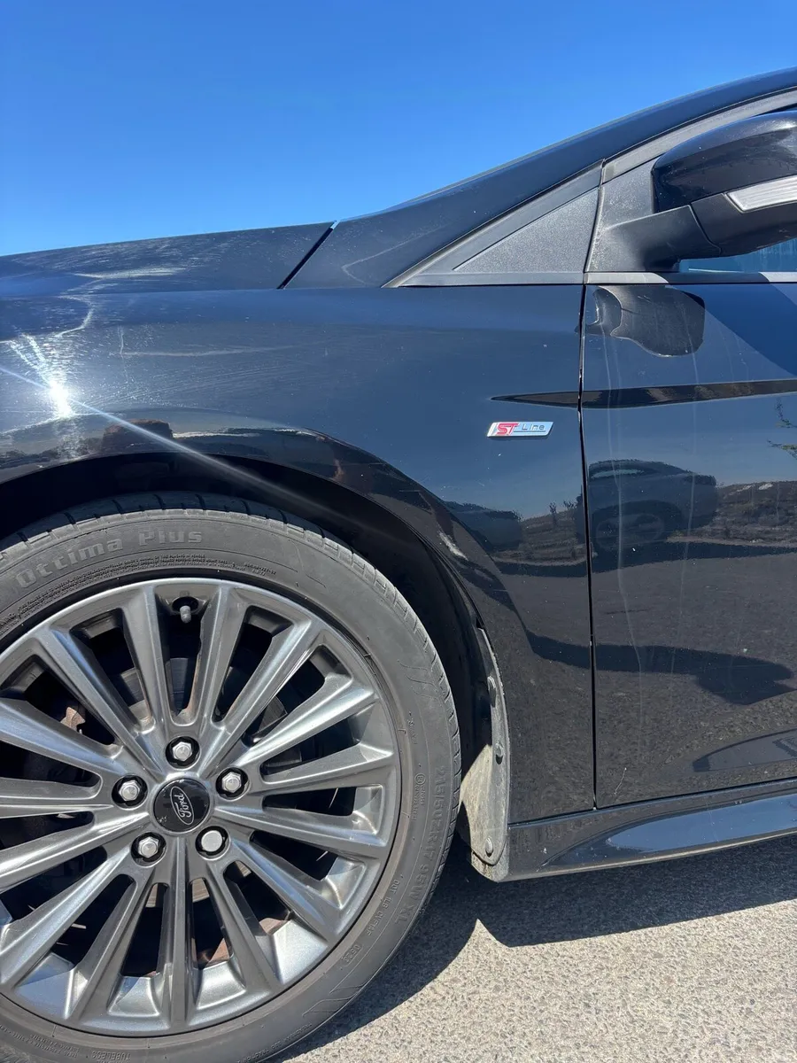 2017 TDCI ST LINE Ford Focus - Image 4