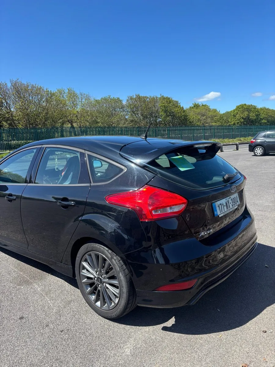 2017 TDCI ST LINE Ford Focus - Image 5