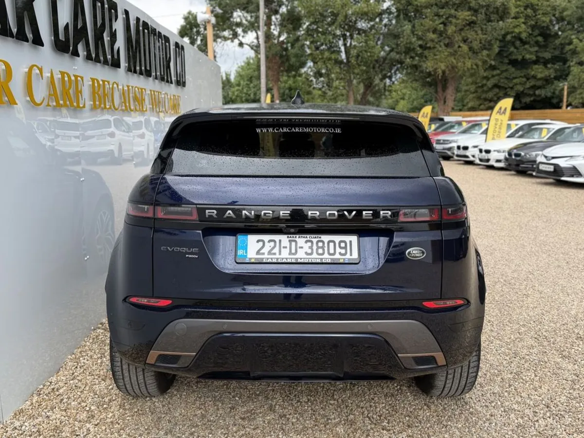 Land Rover Range Rover Evoque P300E R DYN - Image 5