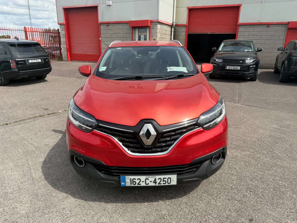 2016 Renault Kadjar Dynamique S - Image 2