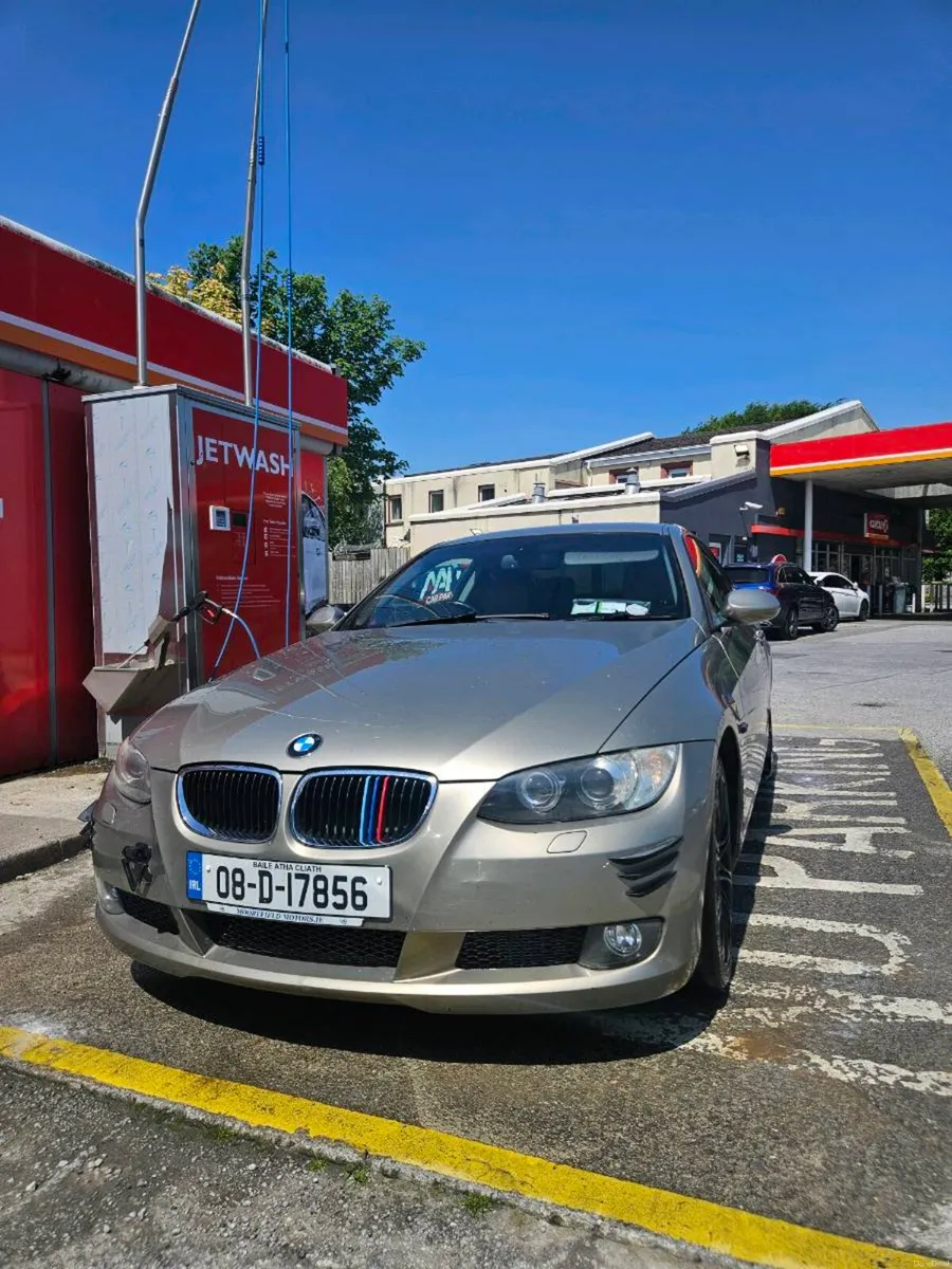 BMW e92 320i automatic - Image 2