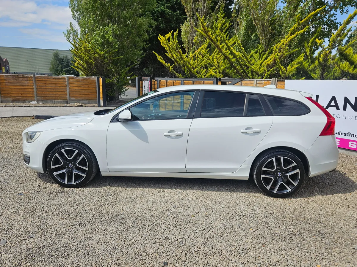 Volvo V60 2016 D4 AUTOMATIC NEW NCT - Image 6