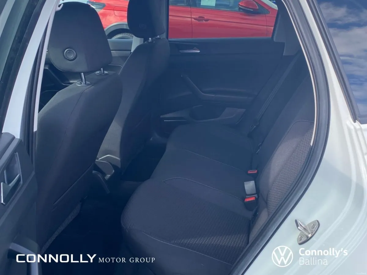 Volkswagen Polo 1.0 TSI 80HP R-Line - Image 6