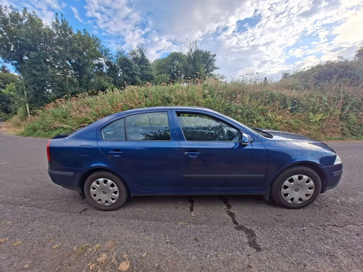 Skoda Octavia 2009 - Image 3