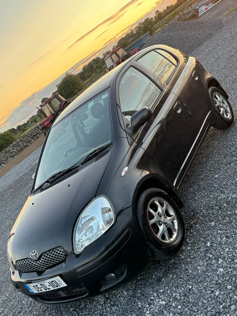 05 Automatic Yaris N.C.T. 1-27 - Image 6