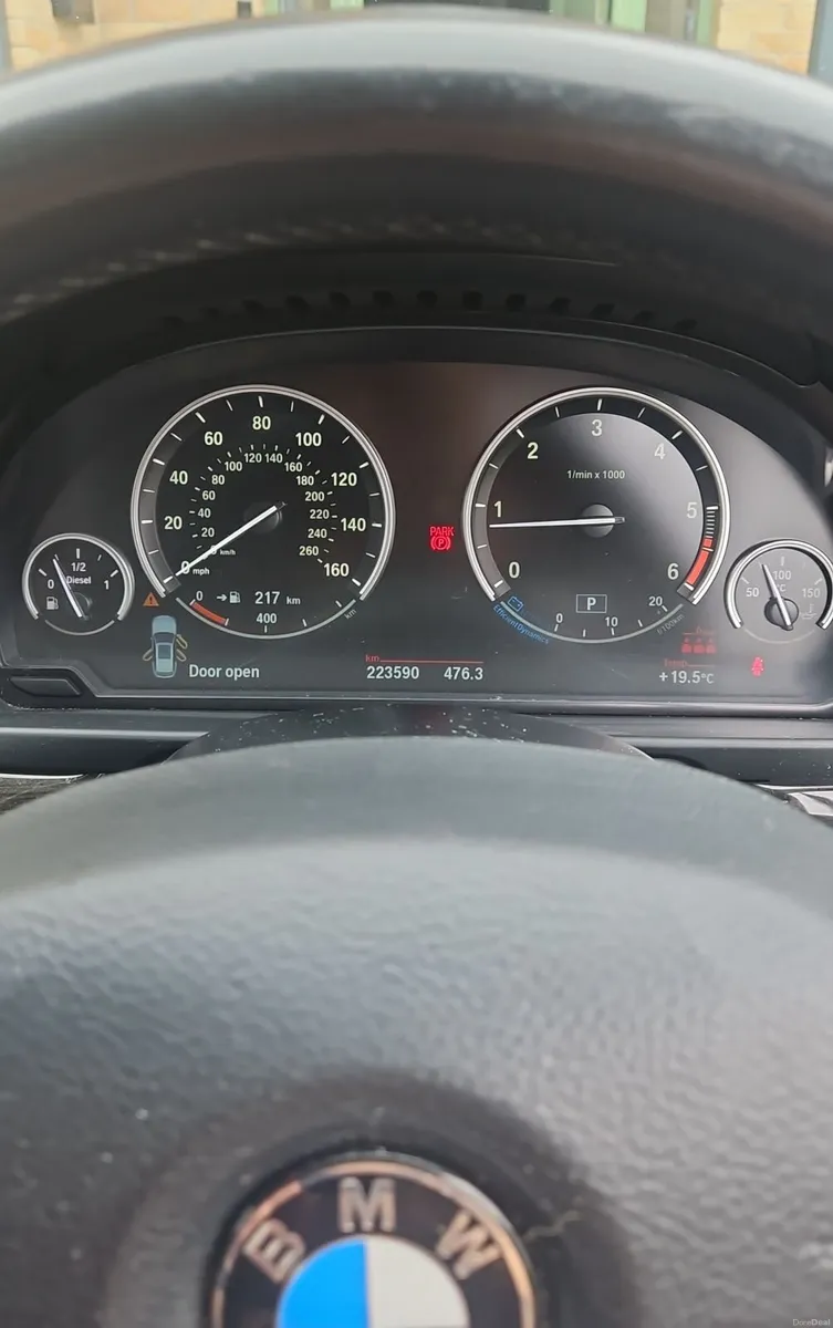 BMW 5-Series 2015 - Image 3