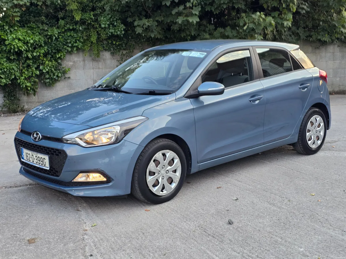 Hyundai i20 2016 petrol ⛽️ low miles €6990 - Image 1