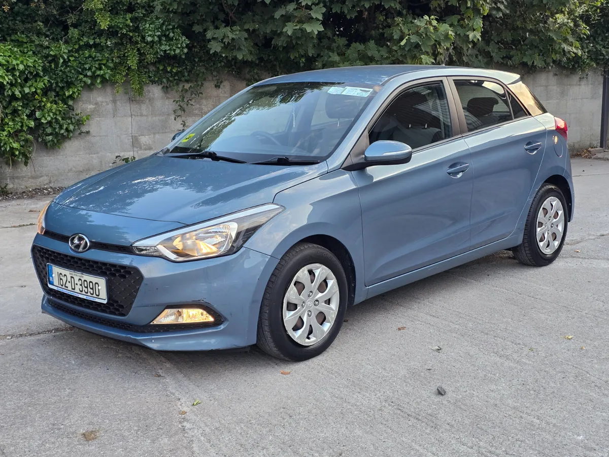 Hyundai i20 2016 petrol ⛽️ low miles €6990 - Image 4