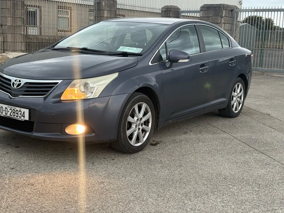2010 Toyota Avensis, New Nct - Image 2