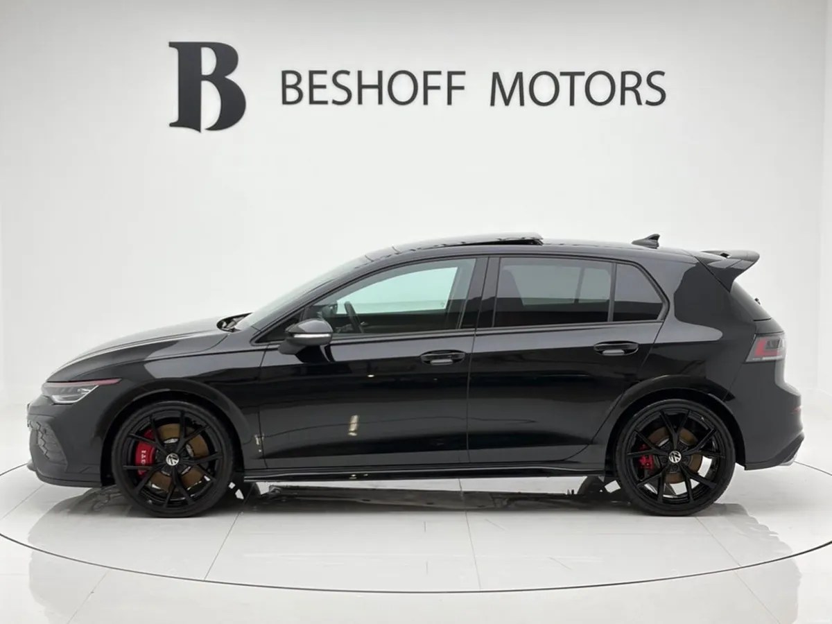 Volkswagen Golf GTI CLUBSPORT 2.0 TSI DSG (300 BHP - Image 2