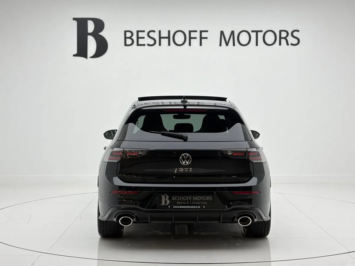 Volkswagen Golf GTI CLUBSPORT 2.0 TSI DSG (300 BHP - Image 4