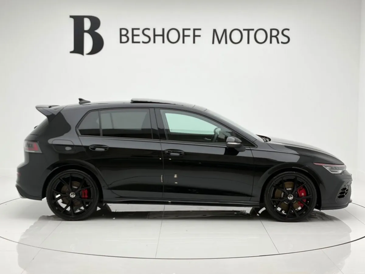 Volkswagen Golf GTI CLUBSPORT 2.0 TSI DSG (300 BHP - Image 6