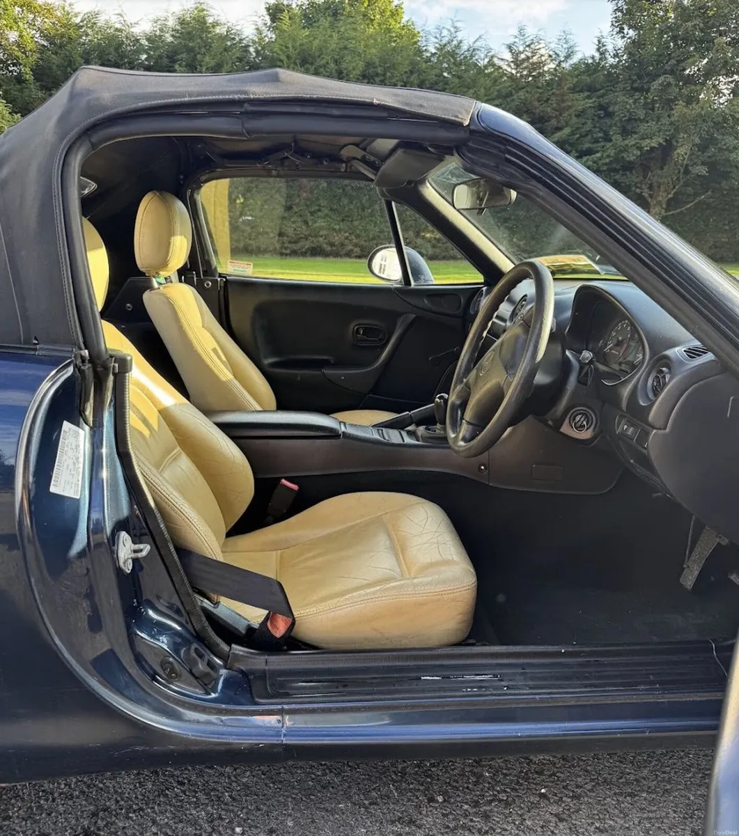 Mazda MX-5 1998 - Image 4
