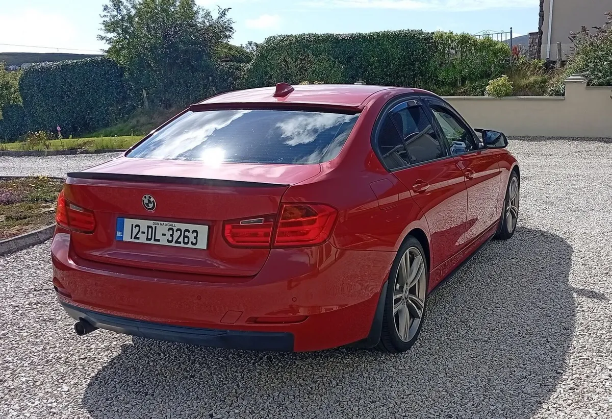 BMW 3-Series Sport 2012 - Image 6