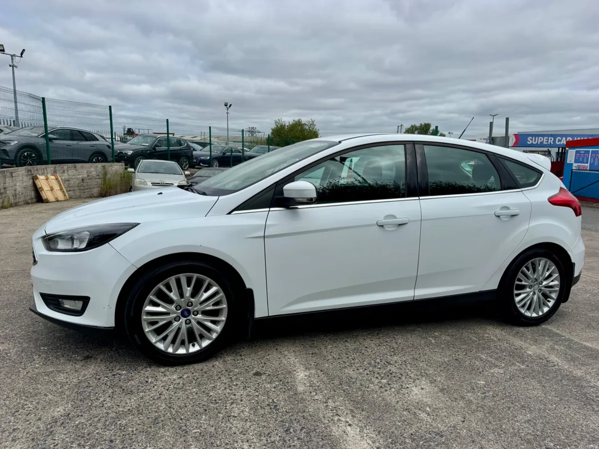 Ford Focus 2016 Sport 1.5 diesel - Image 3