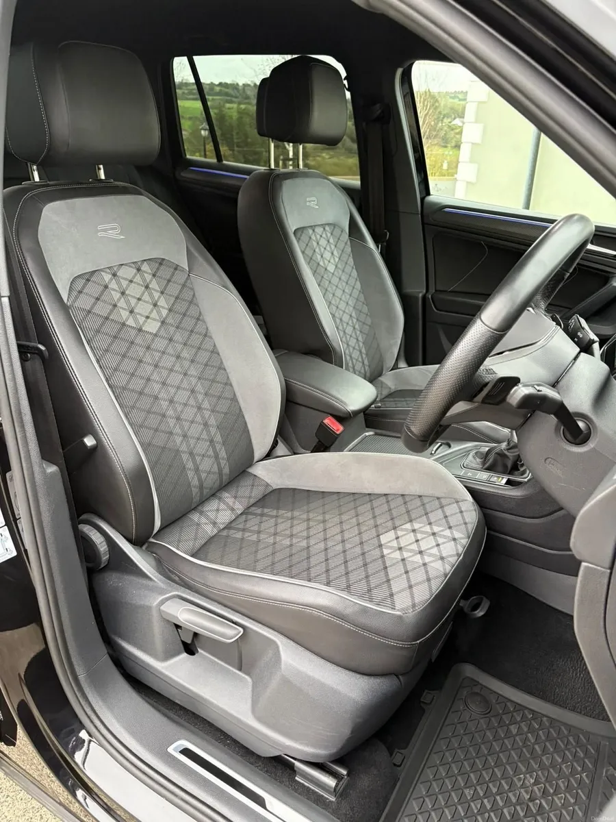 Volkswagen Tiguan 2022 - Image 2
