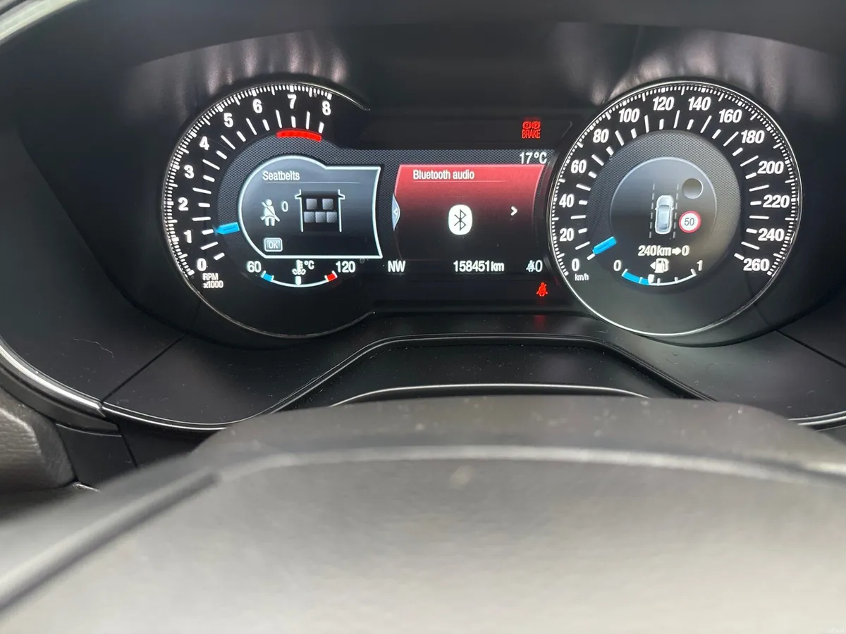 Ford mondeo titanium low miles - Image 6
