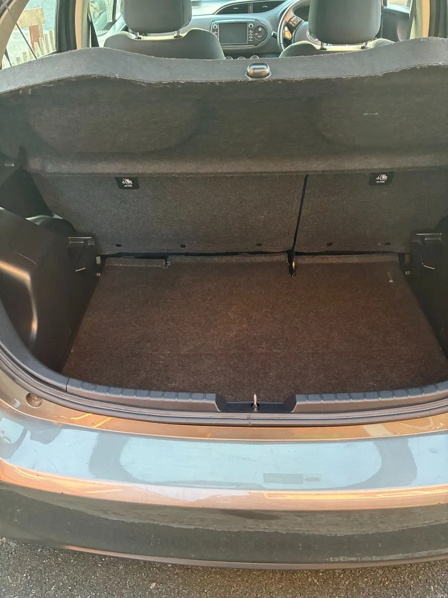 Toyota Yaris 2018 - Image 6