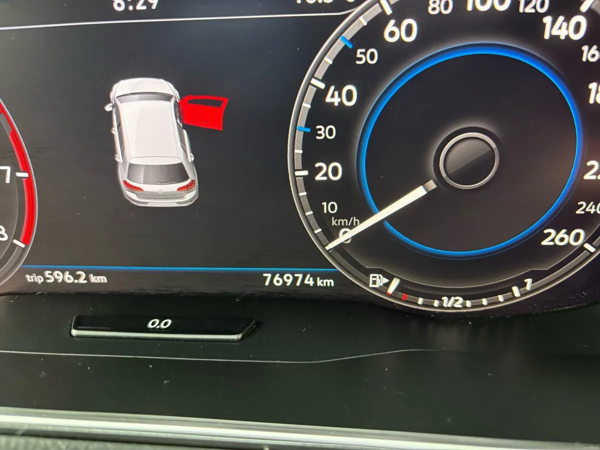 VW Golf - Image 4