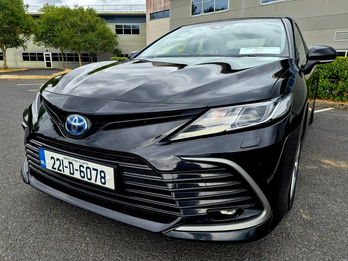 2022 TOYOTA CAMRY 2.5 SOL HYBRID AUTO - Image 2